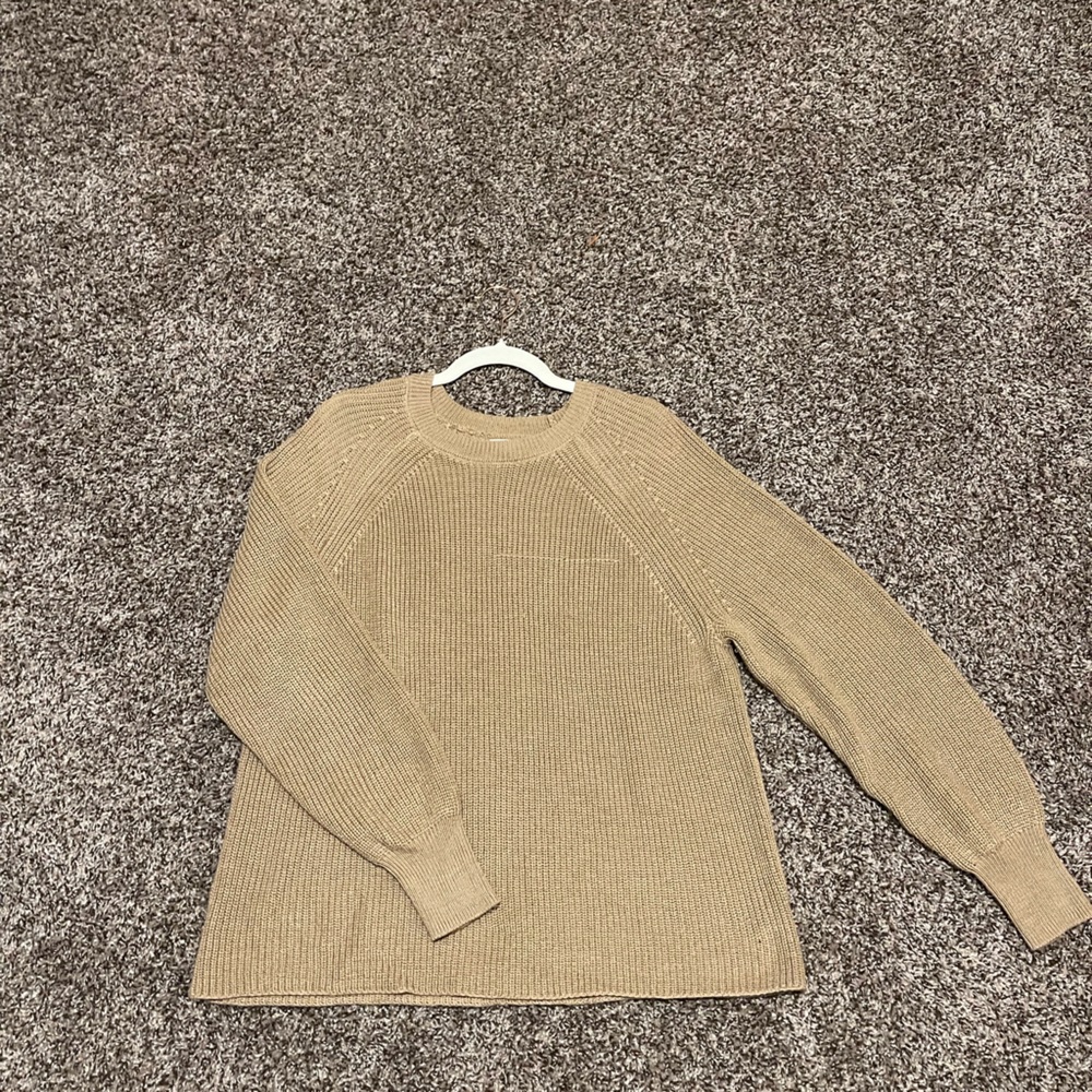 🐻Jessica Simpson Tan Sweater🧸